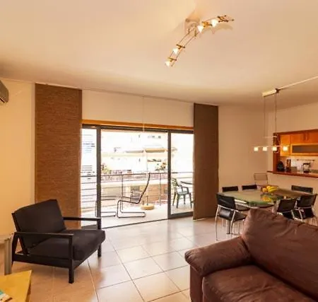 The Surfer's House Armacao de Pera